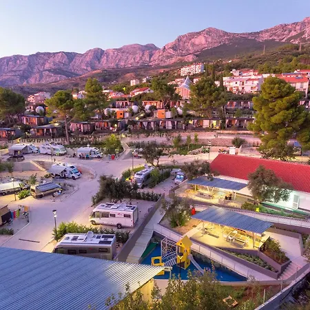 Medora Orbis Pitches Campingplads