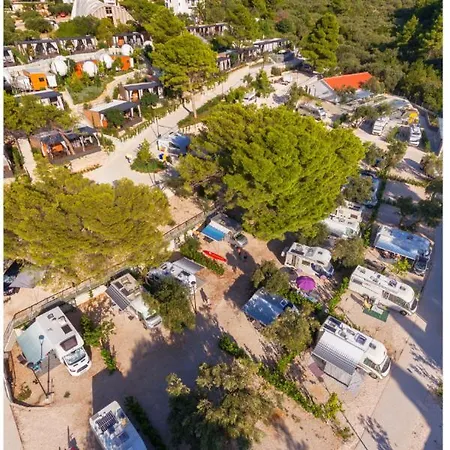 Medora Orbis Pitches Parque de Campismo Podgora (Split-Dalmatia)